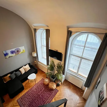 Twin Danube Lofts By Chain Bridge * Budapeste
